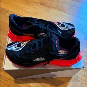 Women’s Saucony Endorphin Pro 4